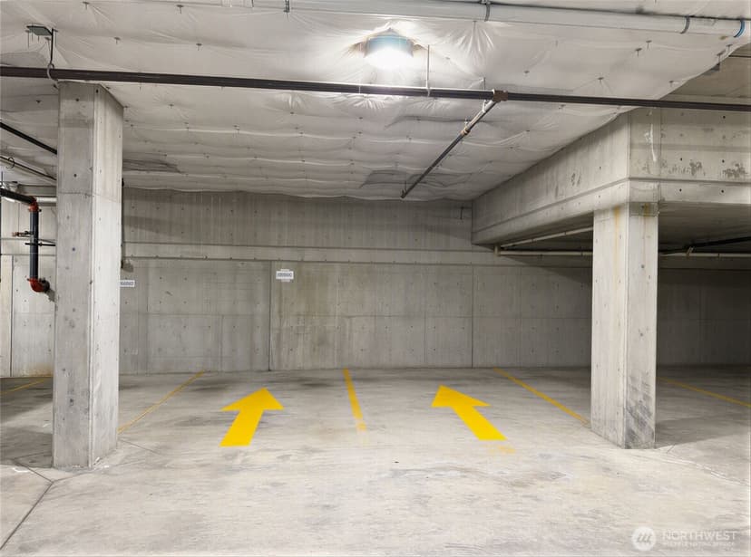 Property photo for 621 5th Avenue N #402, Seattle photo 18