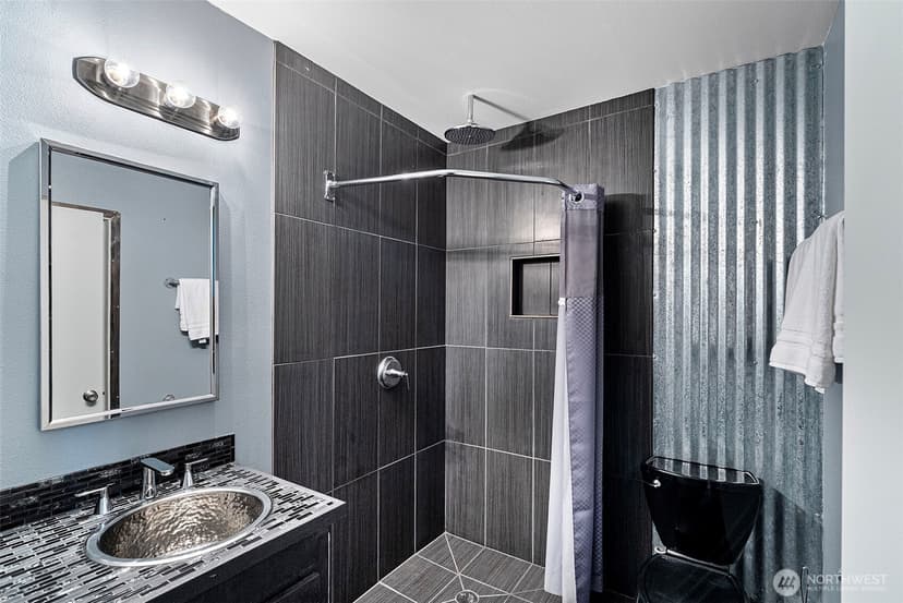 Property photo for 1709 Shorewood Drive, Bremerton photo 33