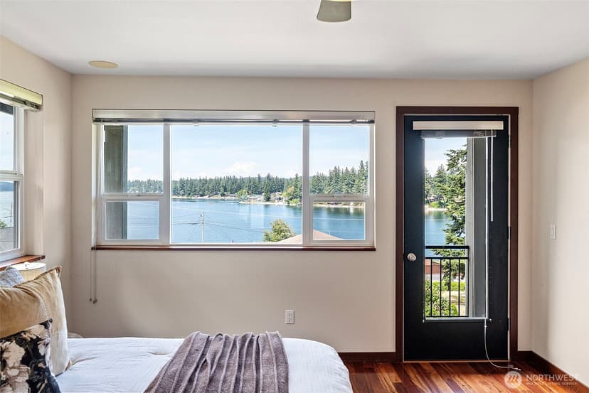 Property photo for 1709 Shorewood Drive, Bremerton photo 19