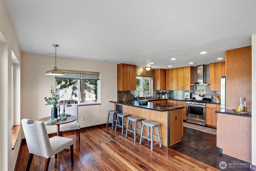 Property photo for 1709 Shorewood Drive, Bremerton photo 8