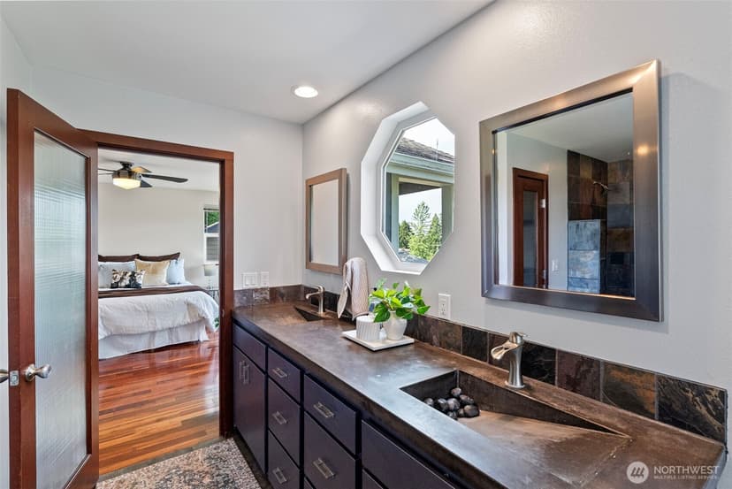 Property photo for 1709 Shorewood Drive, Bremerton photo 28