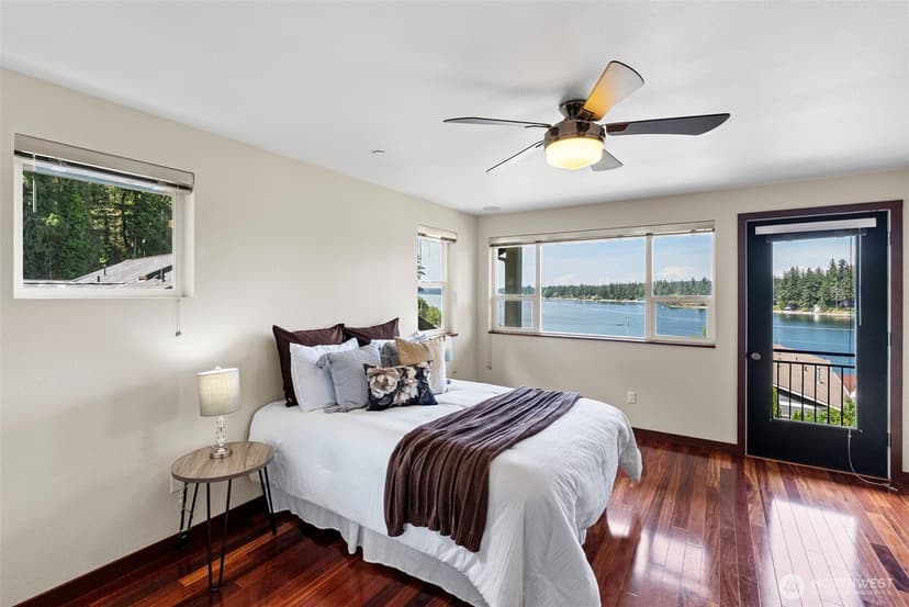 Property photo for 1709 Shorewood Drive, Bremerton photo 18