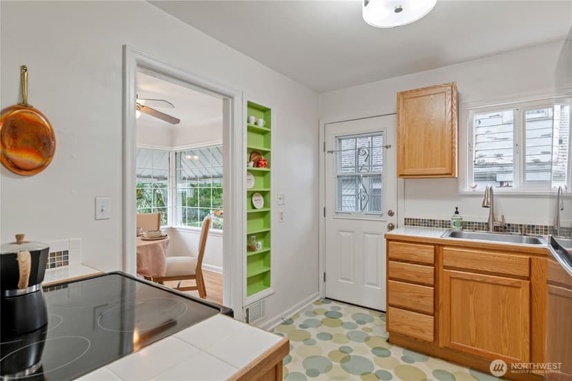 Property photo for 1710 8th Street, Bremerton photo 12