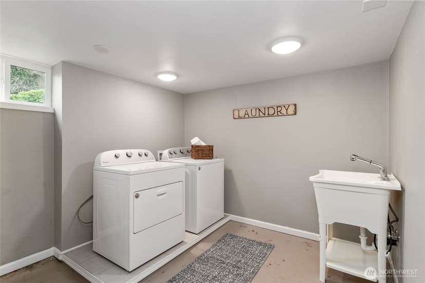 Property photo for 1710 8th Street, Bremerton photo 21
