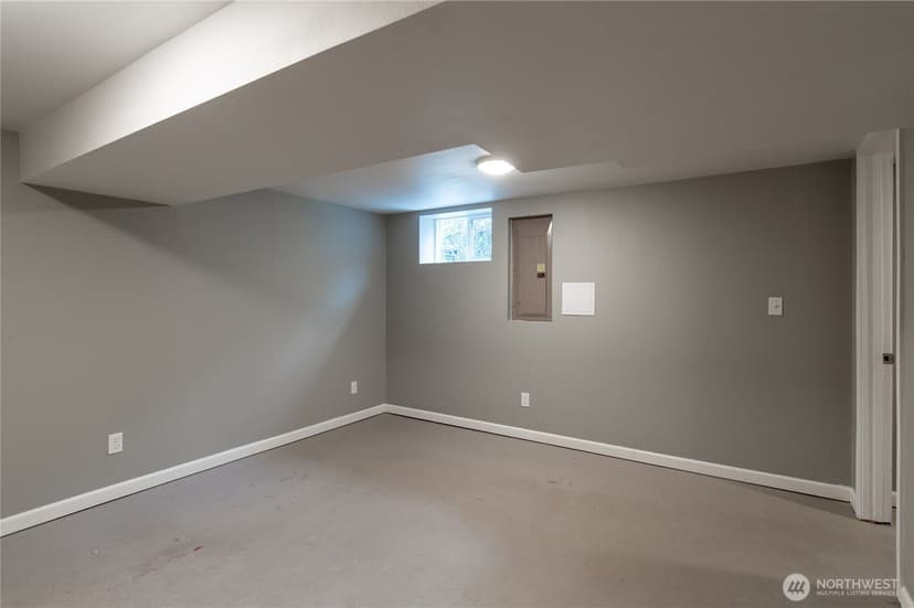 Property photo for 1710 8th Street, Bremerton photo 23