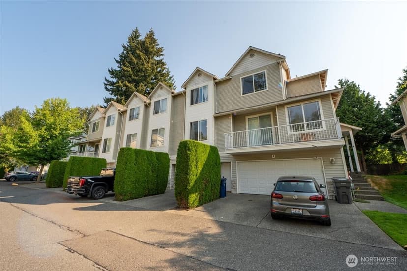 Property photo for 10410 Holly Drive #E, Everett photo 33