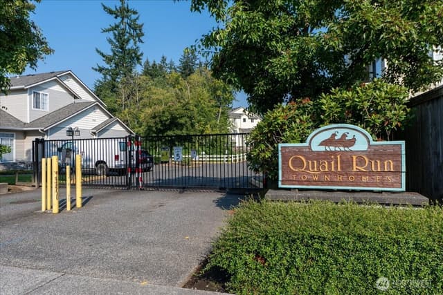 Property photo for 10410 Holly Drive #E, Everett photo 4