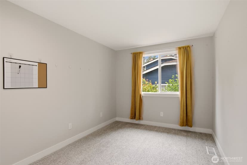 Property photo for 6204 53rd Street Ct W, University Place photo 29