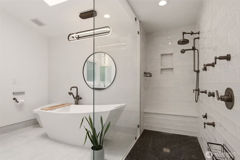 Property photo for 6204 53rd Street Ct W, University Place photo 20