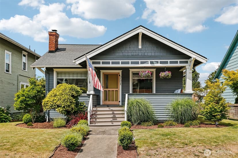 Property photo for 721 Laurel Drive, Everett
