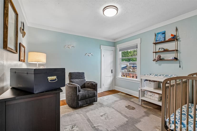 Property photo for 721 Laurel Drive, Everett photo 15