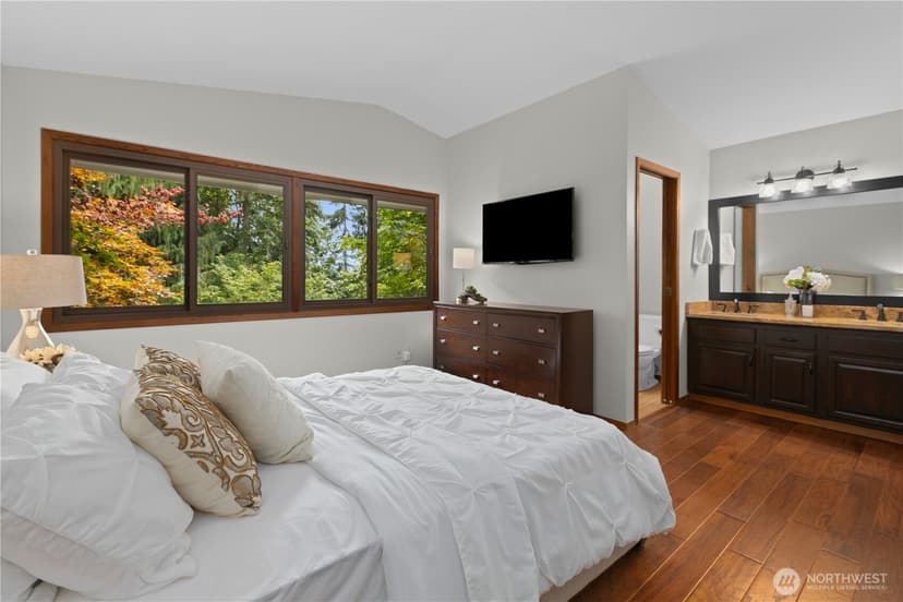 Property photo for 25803 SE 157th Street, Issaquah photo 14