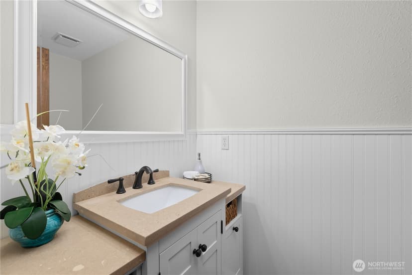 Property photo for 25803 SE 157th Street, Issaquah photo 19