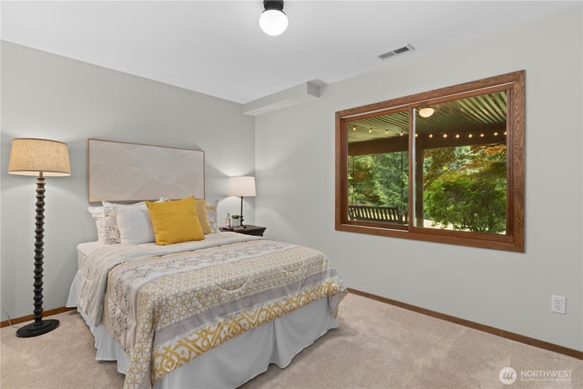 Property photo for 25803 SE 157th Street, Issaquah photo 24