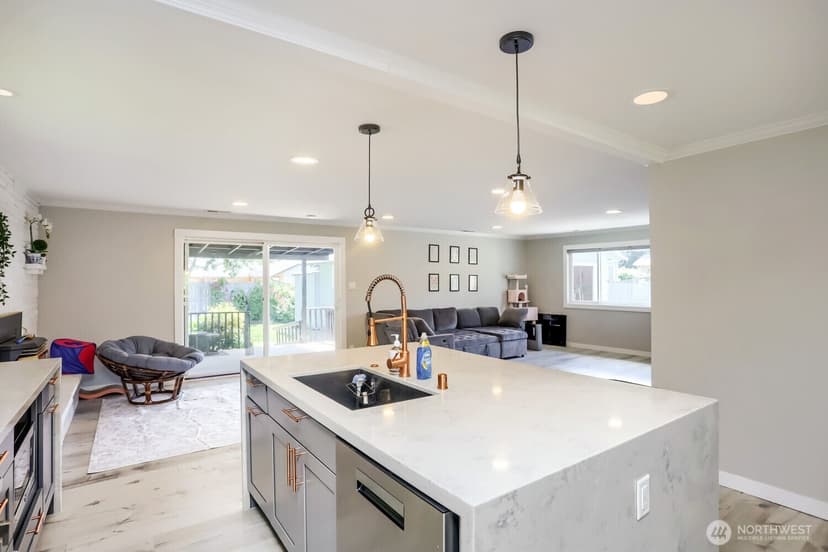 Property photo for 21801 51st Avenue W, Mountlake Terrace photo 15