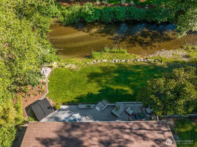 Property photo for 501 SE Sycamore Place, Issaquah photo 15