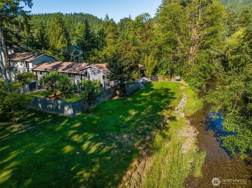Property photo for 501 SE Sycamore Place, Issaquah photo 28