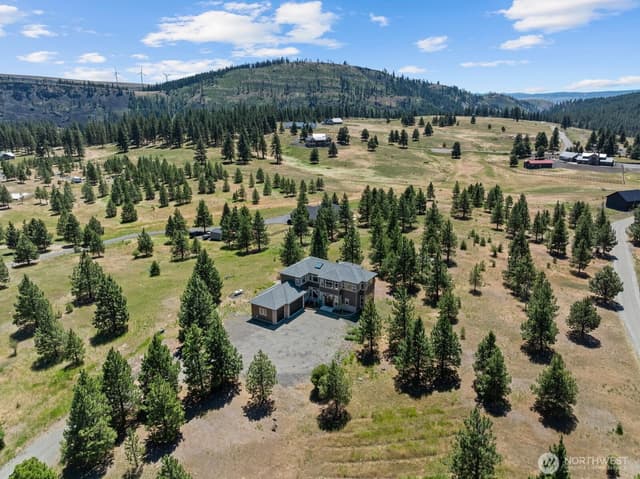 Property photo for 1260 Leo Lane, Cle Elum photo 3