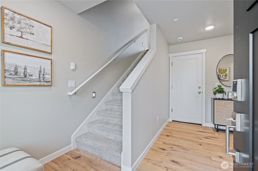 Property photo for 14424 Madison Way #B5, Lynnwood photo 3