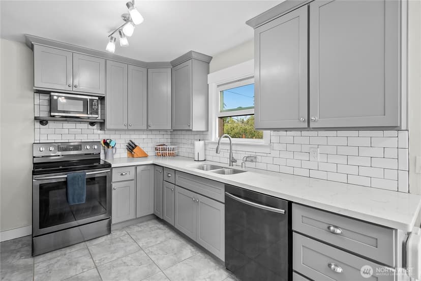 Property photo for 3735 N 29th Street, Tacoma photo 10