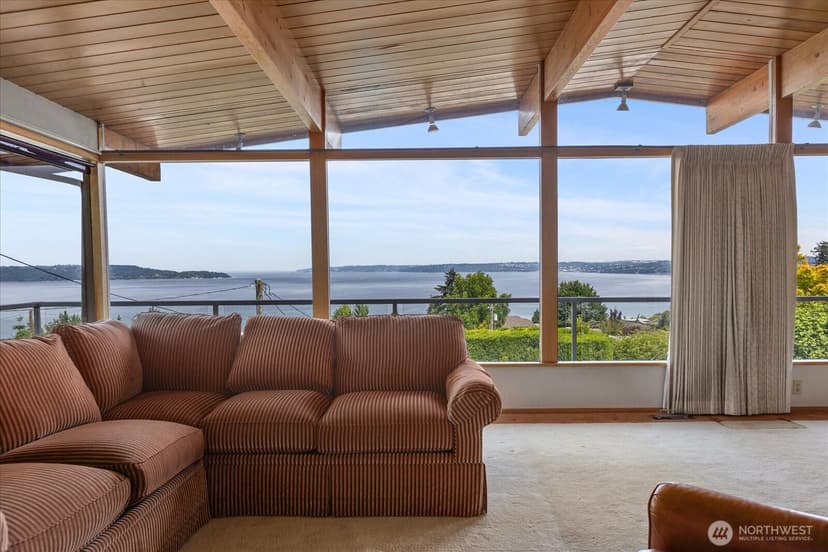 Property photo for 29852 Marine View Drive SW, Federal Way photo 6