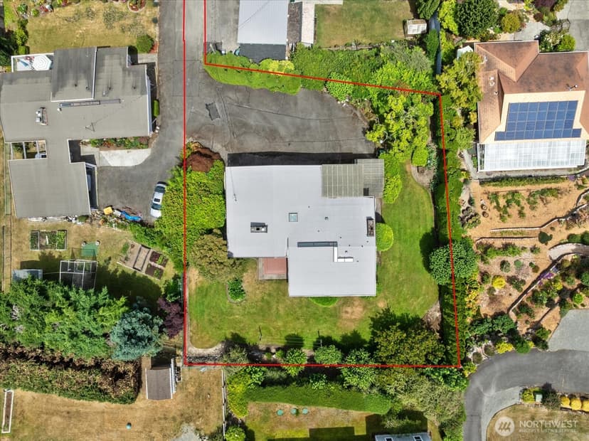Property photo for 29852 Marine View Drive SW, Federal Way photo 37