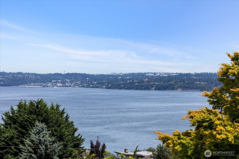 Property photo for 29852 Marine View Drive SW, Federal Way photo 17