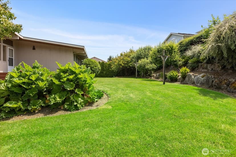Property photo for 29852 Marine View Drive SW, Federal Way photo 28