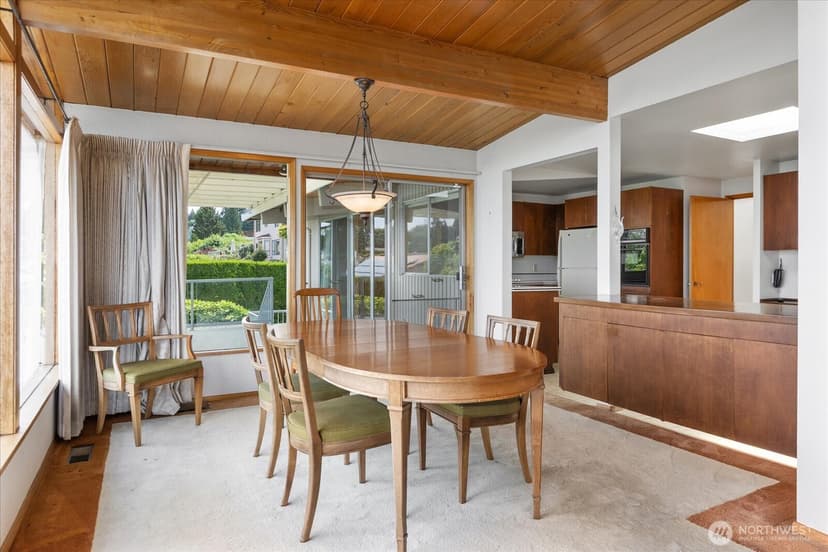 Property photo for 29852 Marine View Drive SW, Federal Way photo 9