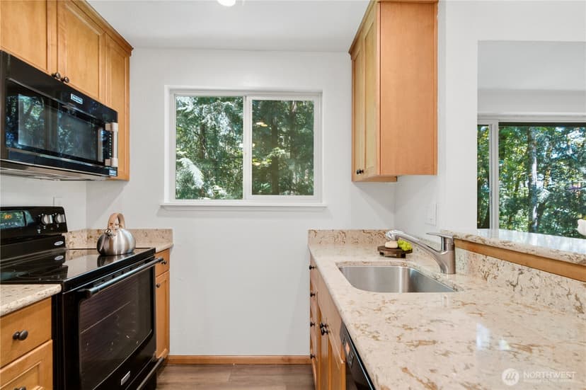 Property photo for 14624 NE 81st Street #C4, Redmond photo 13
