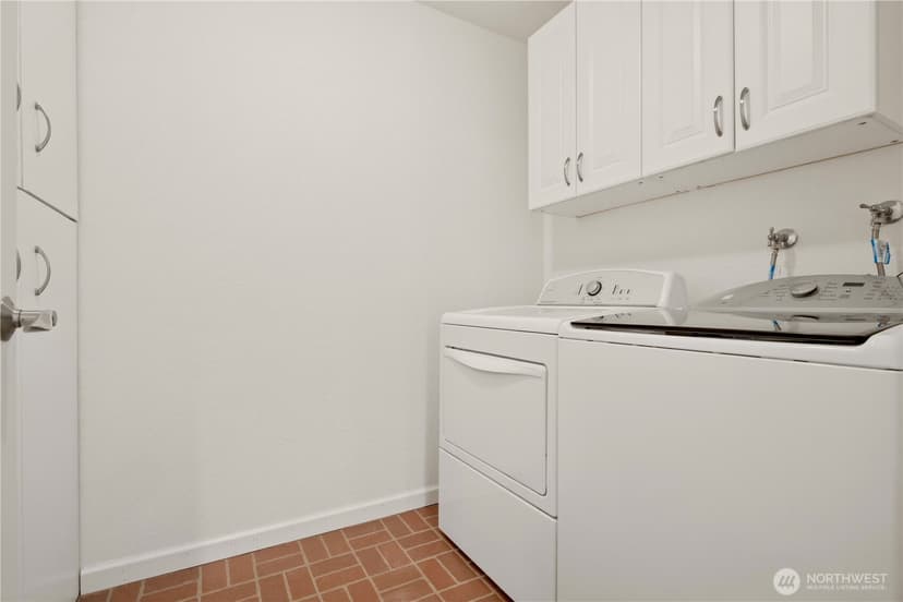 Property photo for 14624 NE 81st Street #C4, Redmond photo 21
