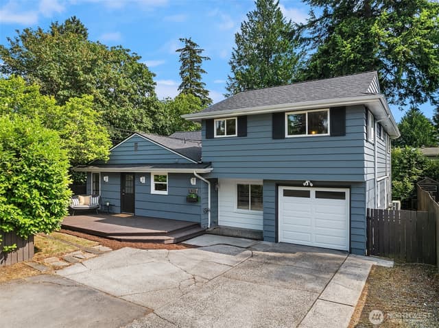 Property photo for 303 NW 117th Street, Seattle