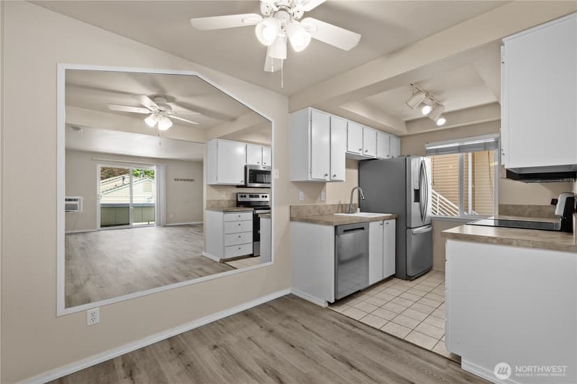 Property photo for 21303 52nd Avenue W #C220, Mountlake Terrace photo 4