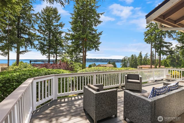 Property photo for 10922 80th Place NE, Kirkland photo 4