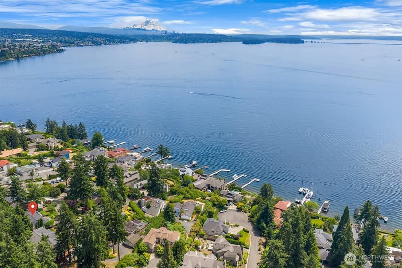 Property photo for 10922 80th Place NE, Kirkland photo 27