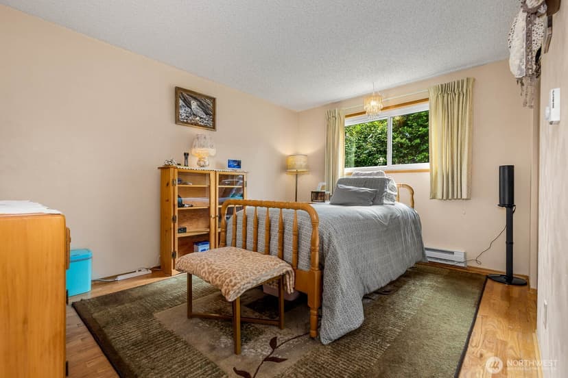 Property photo for 2430 197th Place SW, Lynnwood photo 12