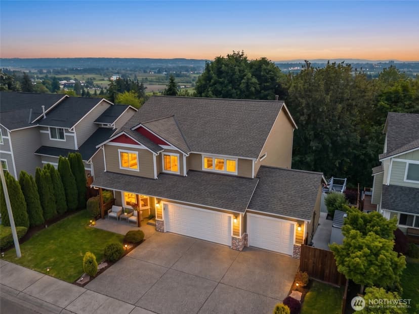 Property photo for 30 79th Drive NE, Lake Stevens photo 2