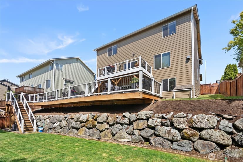 Property photo for 30 79th Drive NE, Lake Stevens photo 35