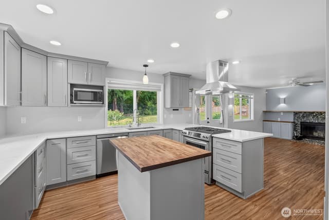 Property photo for 131 146th Street SW, Lynnwood photo 4