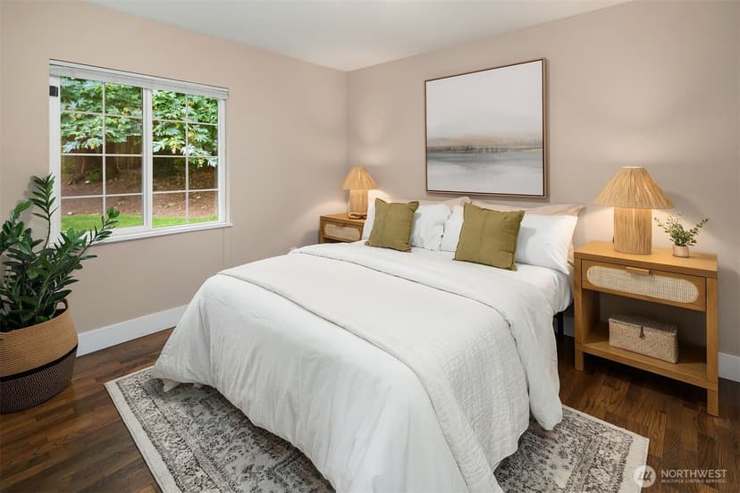 Property photo for 10902 26th Avenue SW, Seattle photo 13