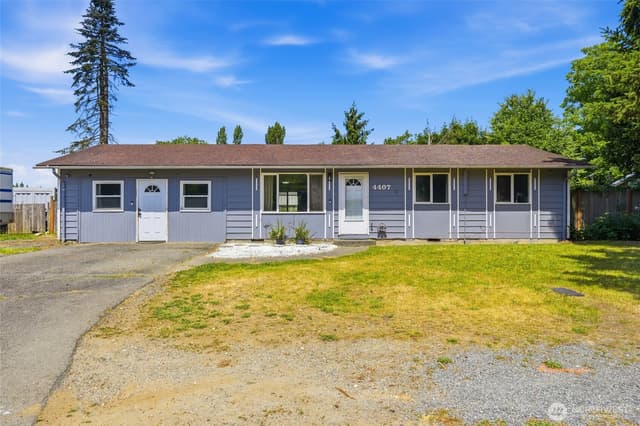 Property photo for 4407 123rd Place NE, Marysville