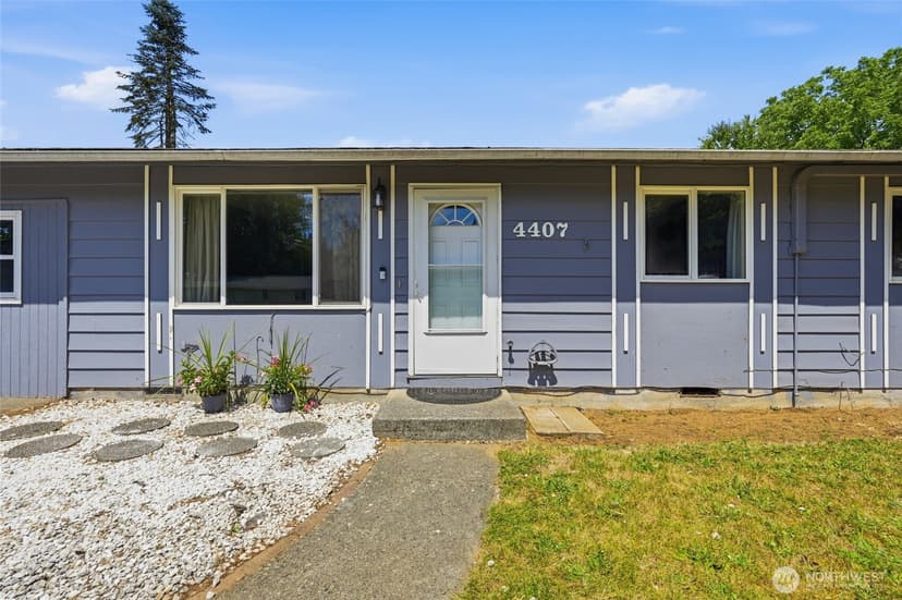 Property photo for 4407 123rd Place NE, Marysville photo 4