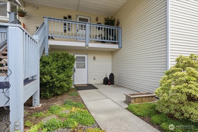 Property photo for 20617 28th Avenue W #D7, Lynnwood photo 5