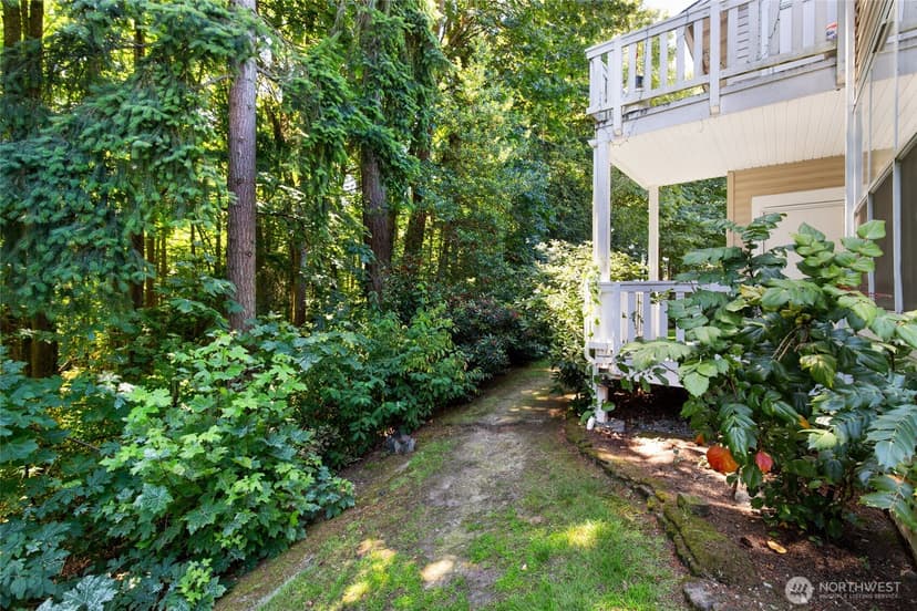 Property photo for 424 228th Street SW #H101, Bothell photo 30