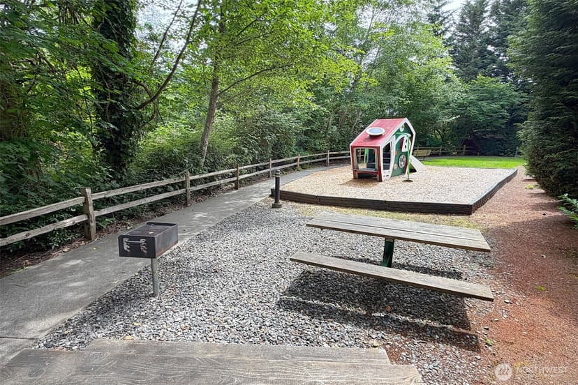 Property photo for 15700 116th Avenue NE #104, Bothell photo 21