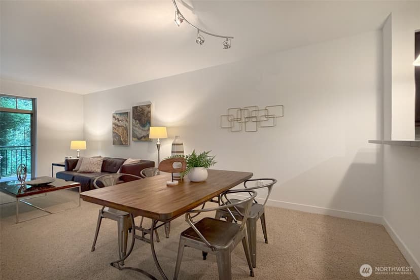 Property photo for 15700 116th Avenue NE #104, Bothell photo 8