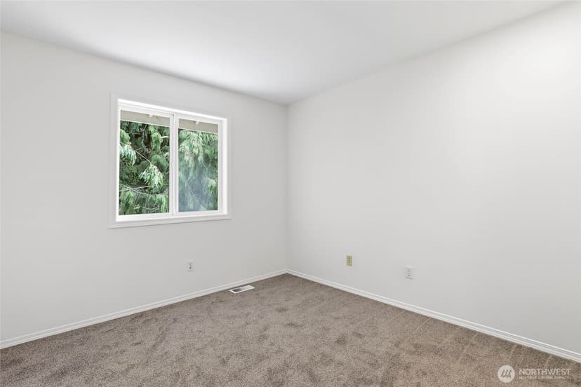 Property photo for 10411 SE 187th Court, Renton photo 31