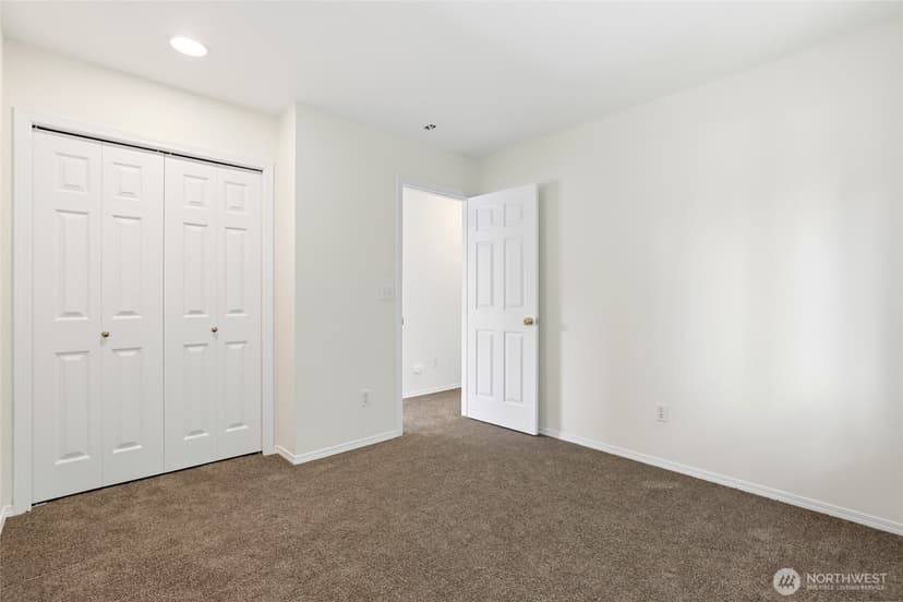 Property photo for 10411 SE 187th Court, Renton photo 27