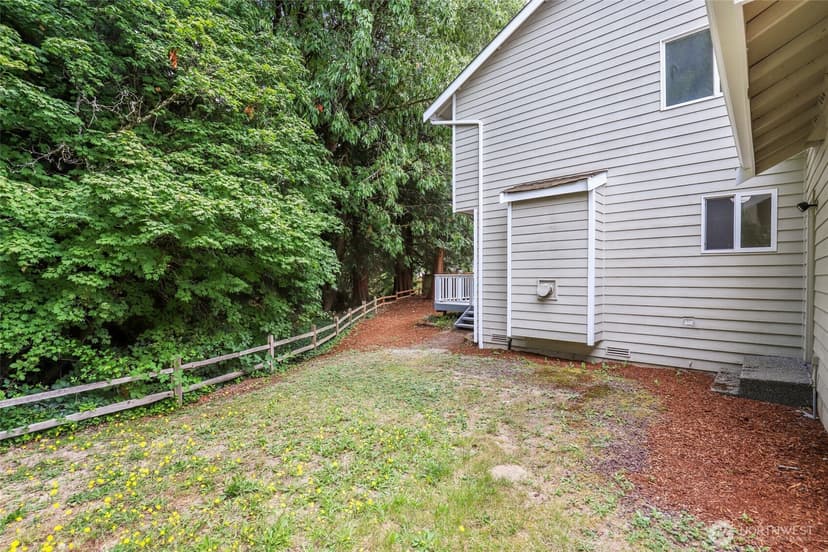 Property photo for 10411 SE 187th Court, Renton photo 39