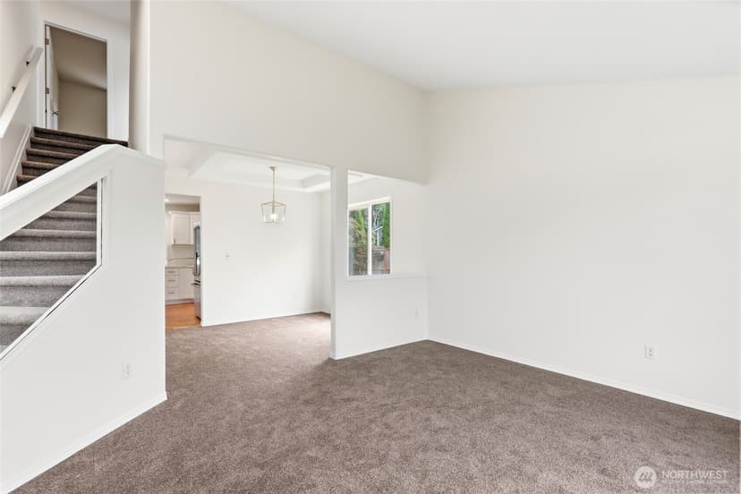 Property photo for 10411 SE 187th Court, Renton photo 4